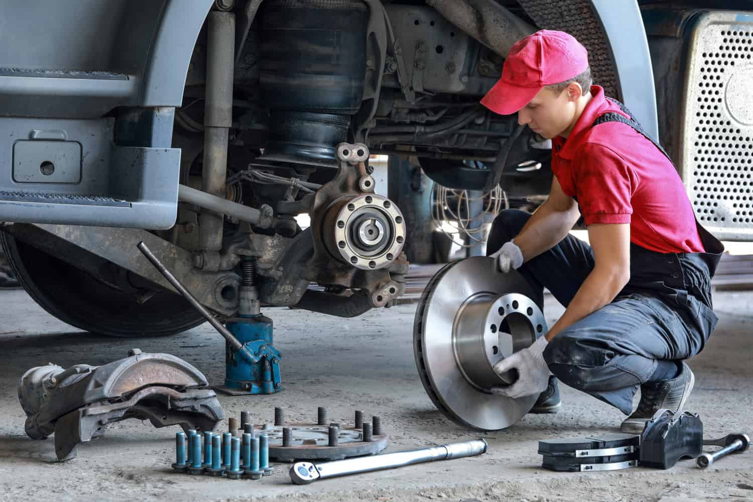 Buying vs. repairing: Which one is right for you? - FreightWaves