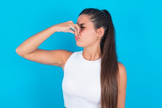 Woman Stinky Images – Browse 14,428 Stock Photos, Vectors, and ...