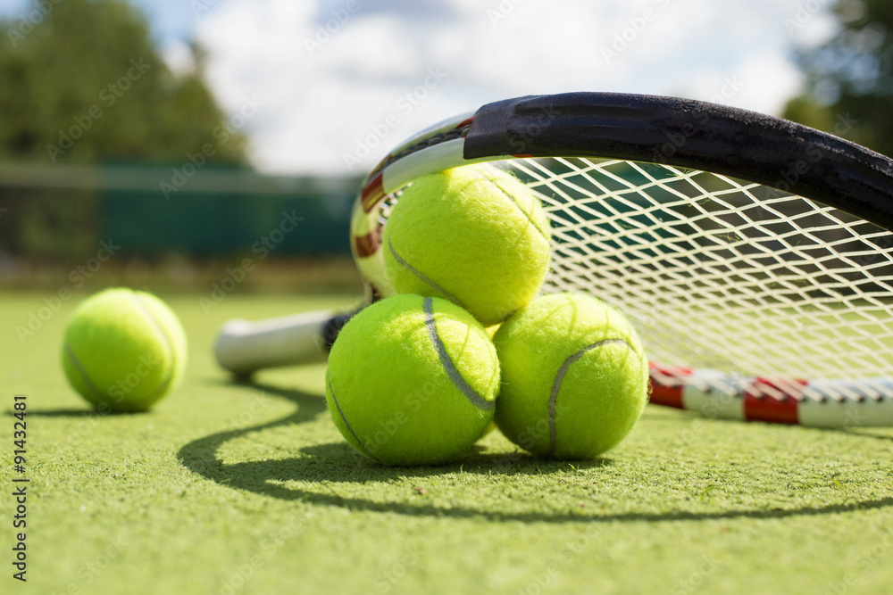 tennis balls pictures
