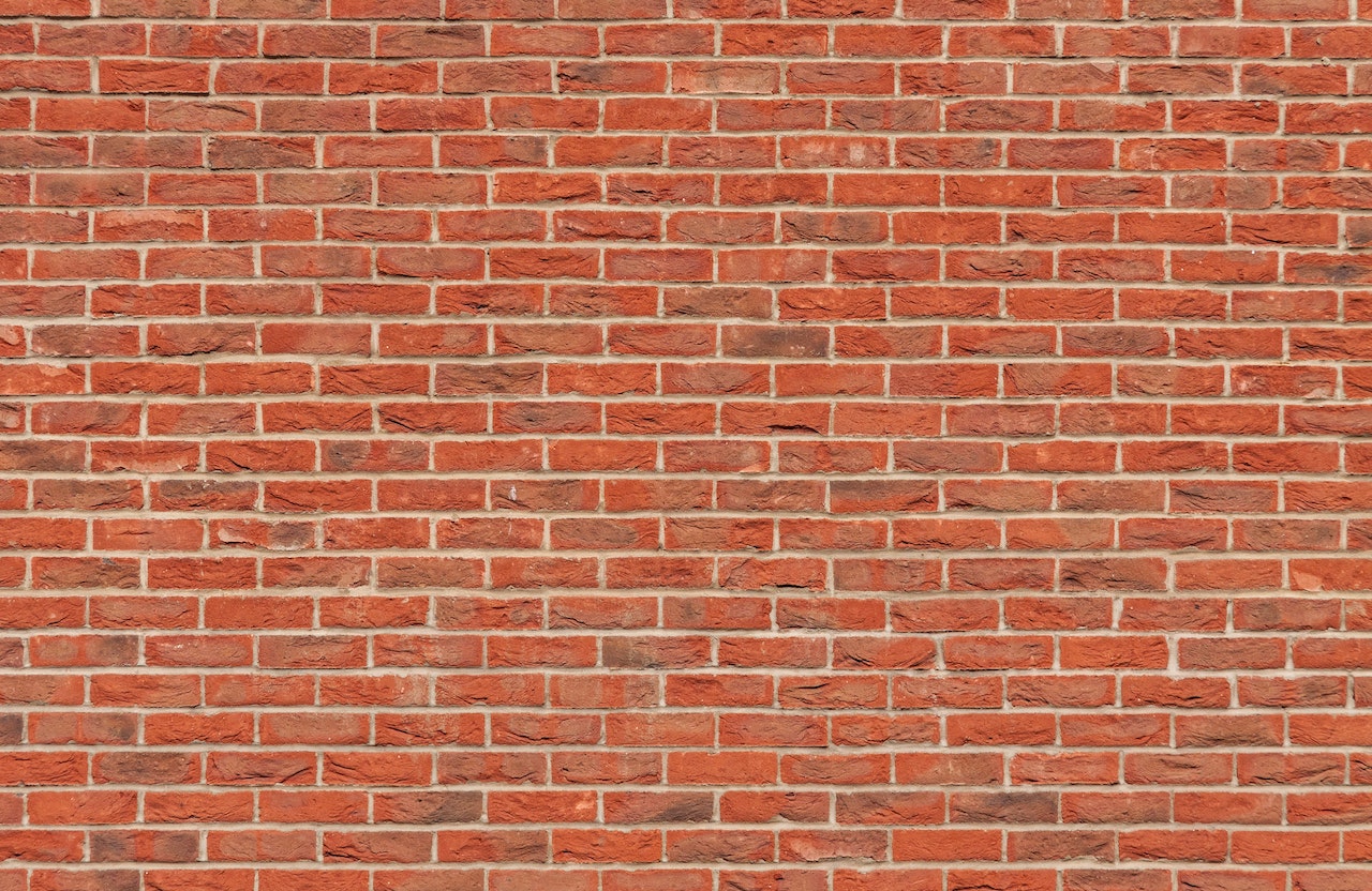 How House Walls Are Constructed In The UK | CHARTERED SURVEYORS LONDON