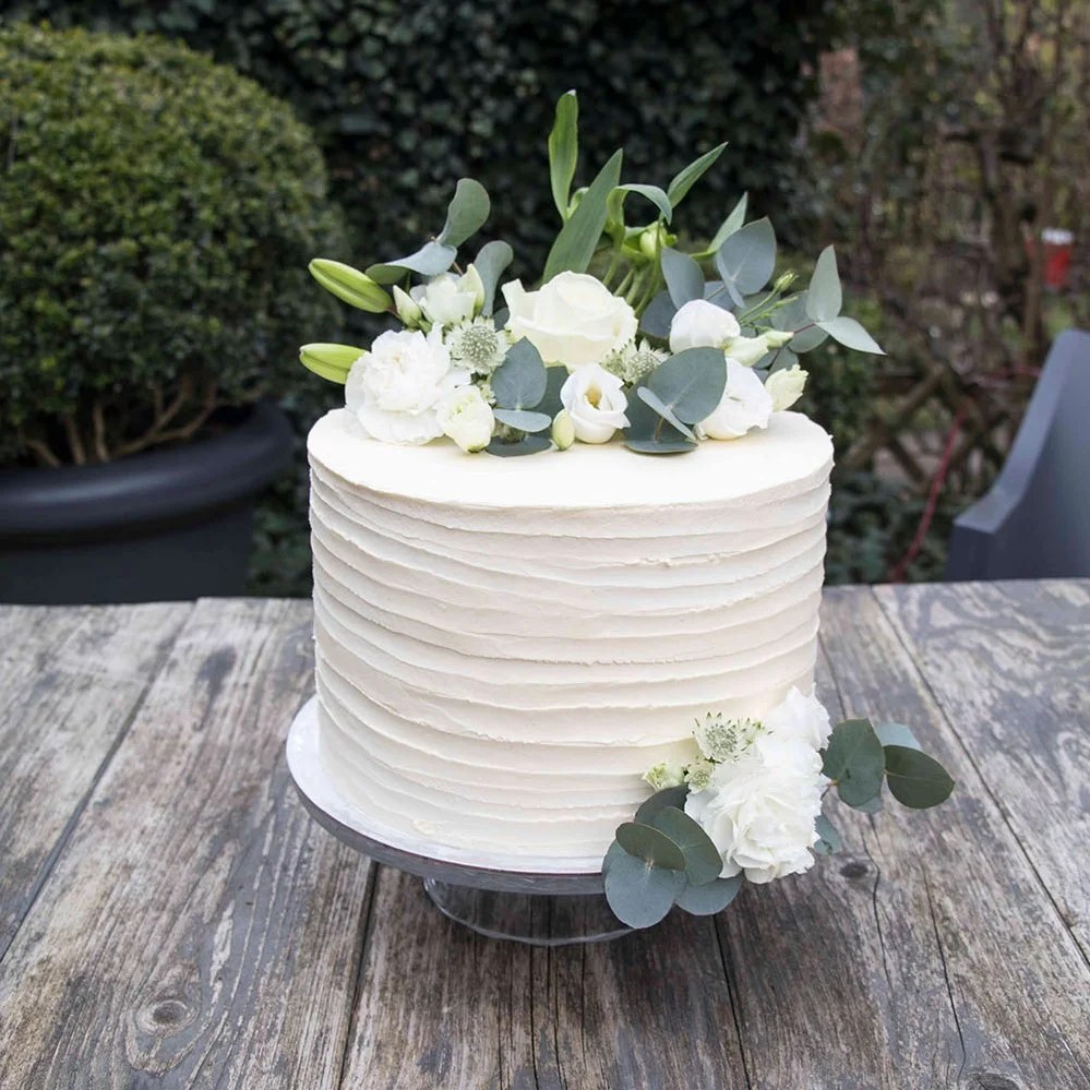 Small Wedding Cake Elegant Romantic