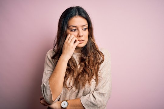 Nervous Woman Images – Browse 356,452 Stock Photos, Vectors, and ...