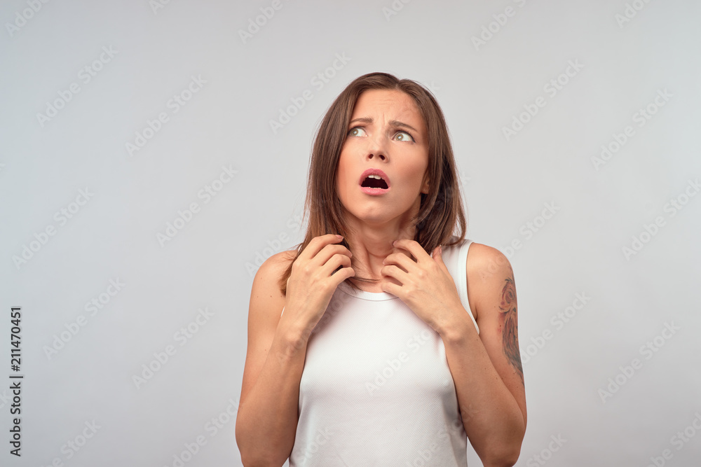 woman nervouss