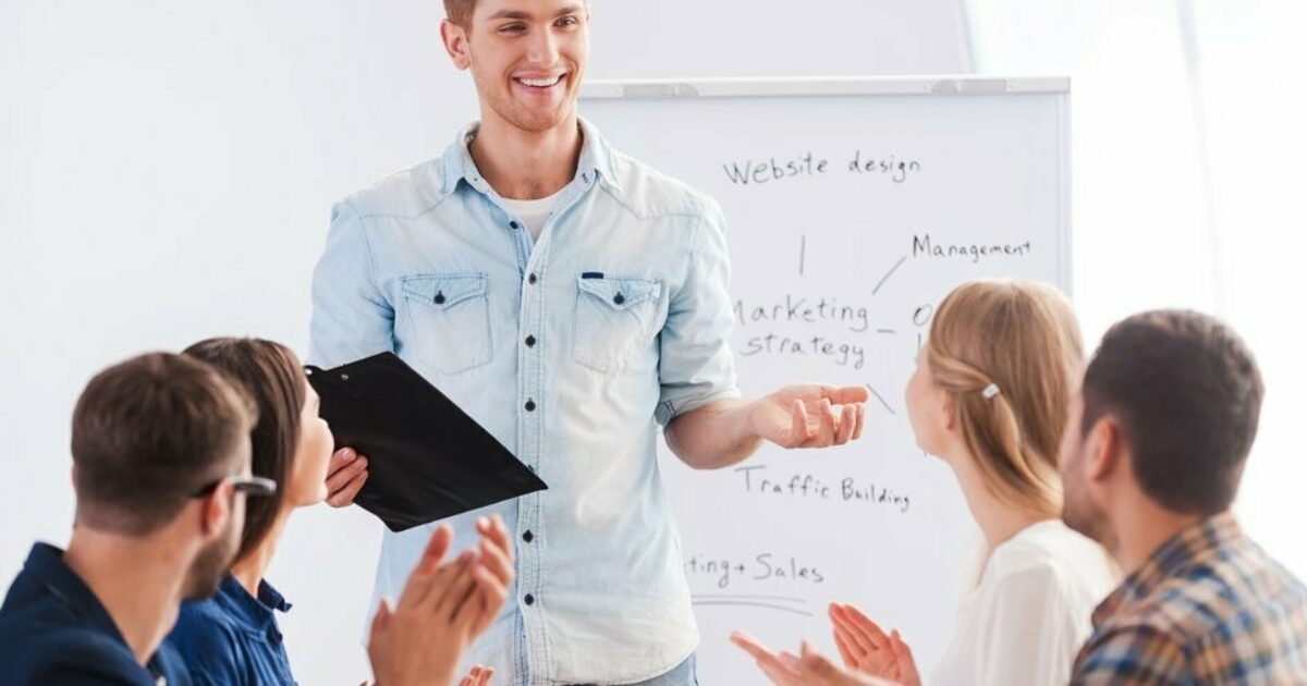 How to Give a Presentation at Work | The Muse