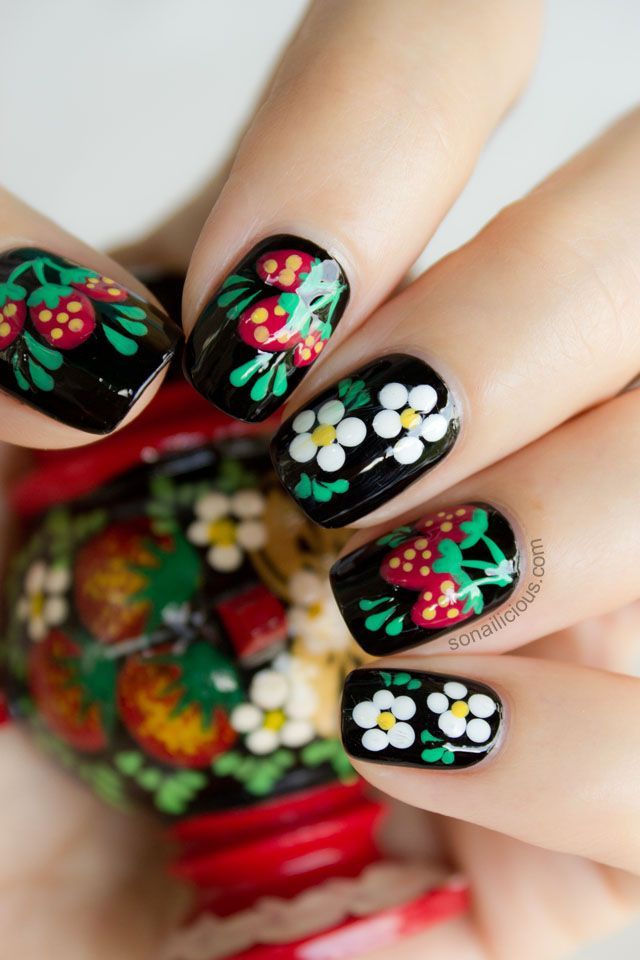Hand-Painted Strawberry & Daisy Nail Art Inspired by Matryoshka Dolls