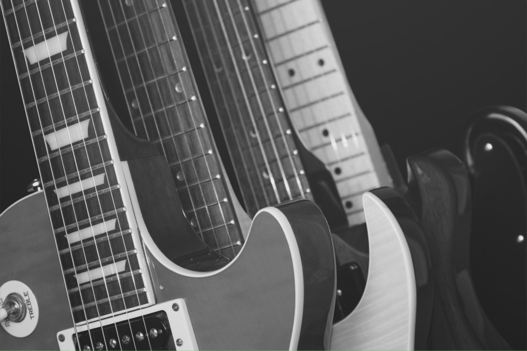 File:Black and White Guitars.jpg - Wikimedia Commons