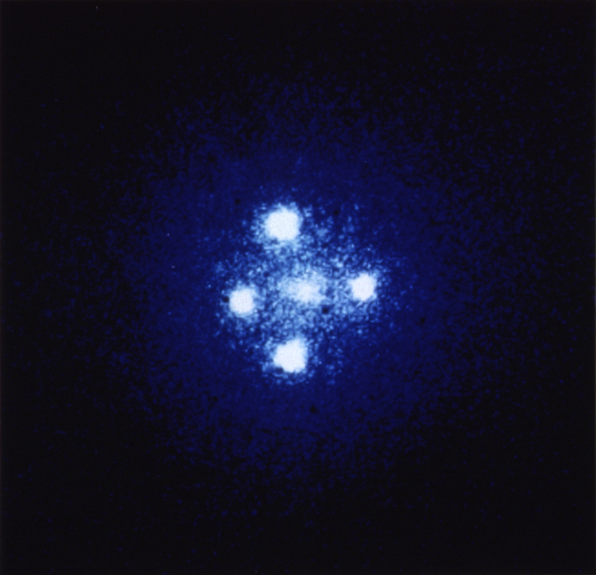 Einstein Cross - Wikipedia, the free encyclopedia