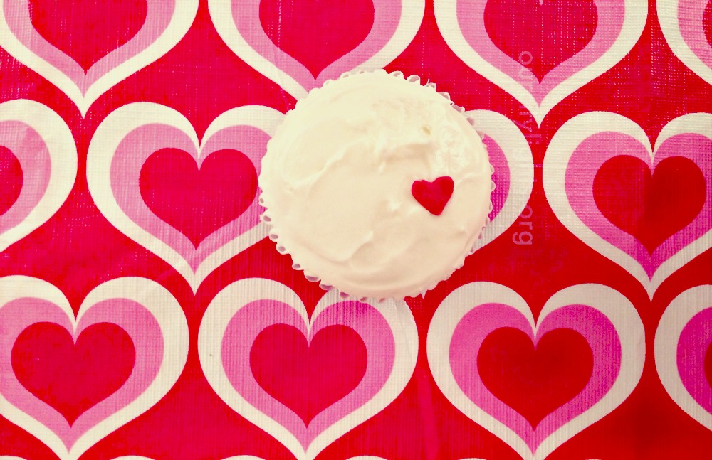 Valentine’s Day Cupcake with Heart Decor - Festive & Sweet Treat