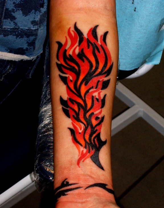 flame tattoo photos | Flame tattoos, Skull tattoos, Skull sleeve tattoos