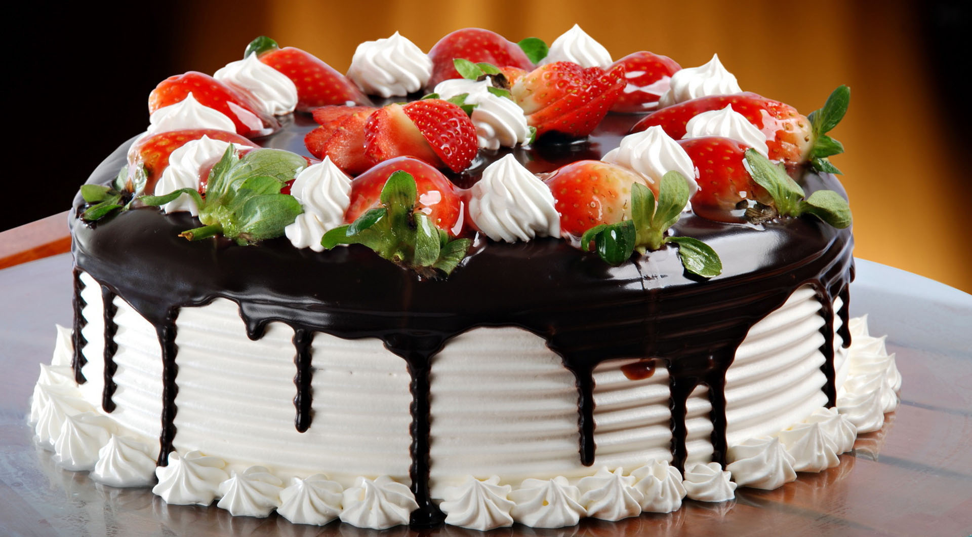 Tasty dessert cake-High Quality HD Wallpaper Preview | 10wallpaper.com