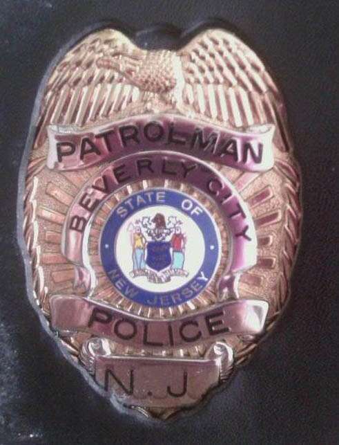 Police Badge NJ : SignTorch, Turning image into vector cut paths 