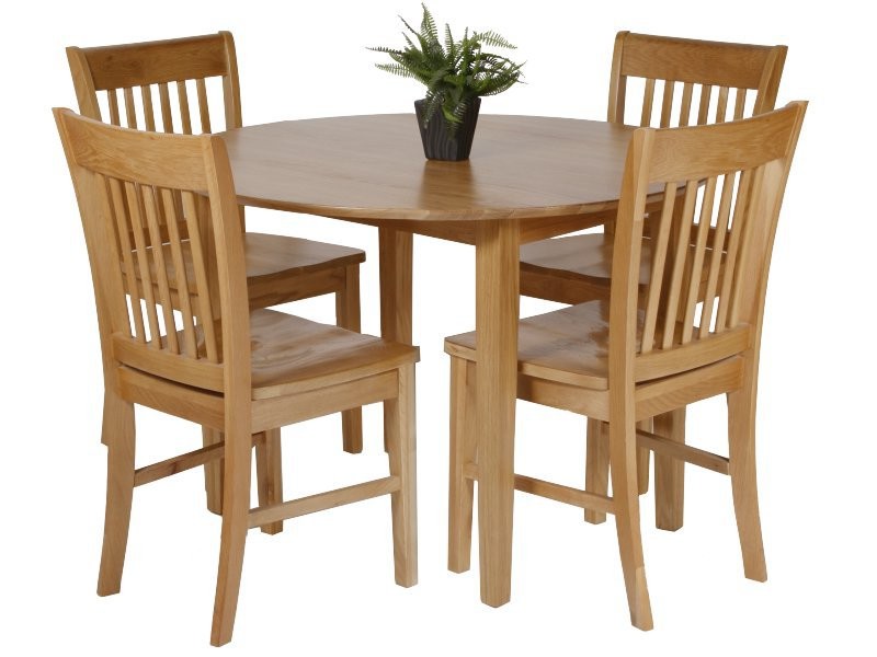 Kitchen table and chairs clipart 